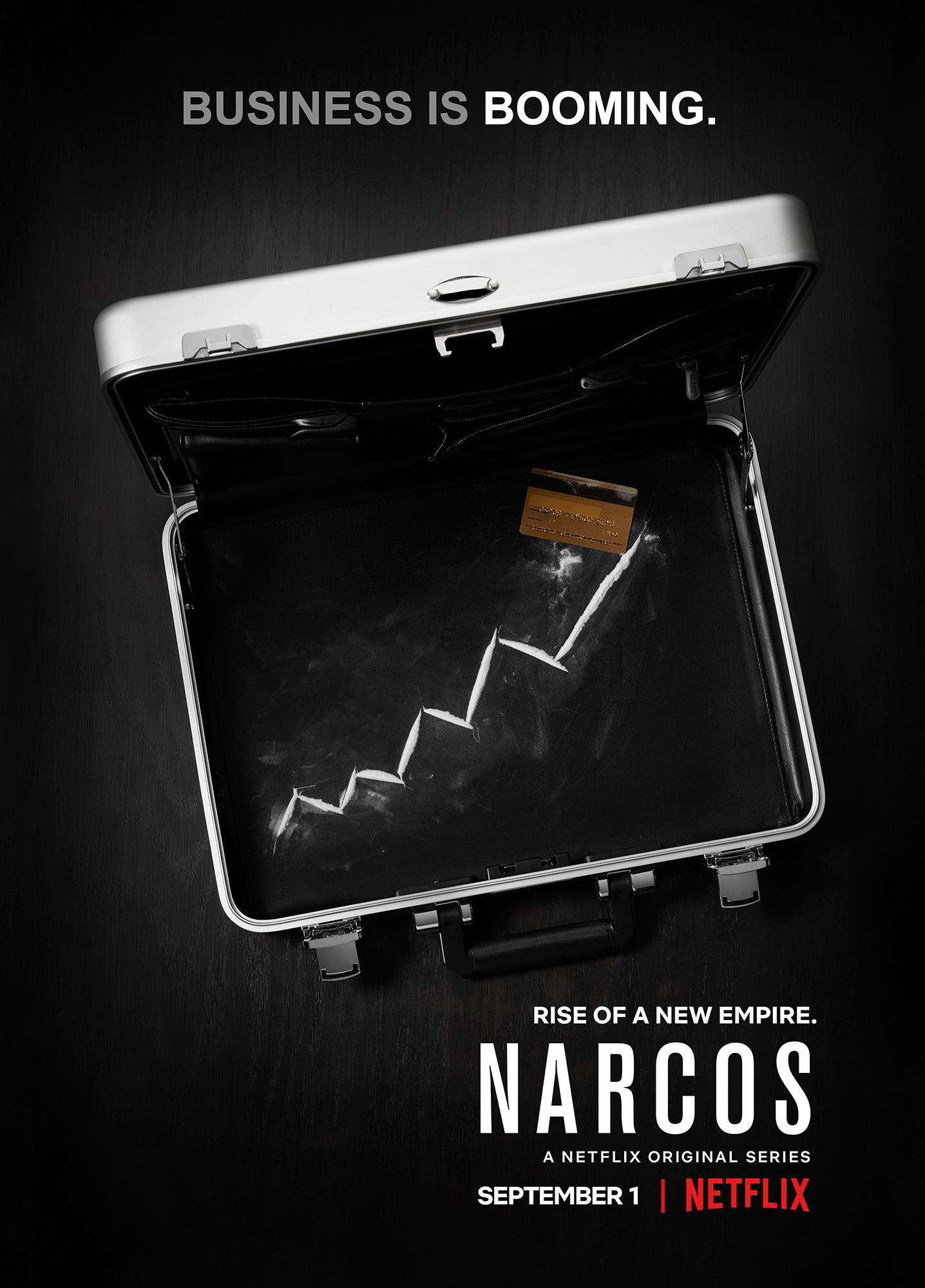 NarcosS3_SUITCASE_C